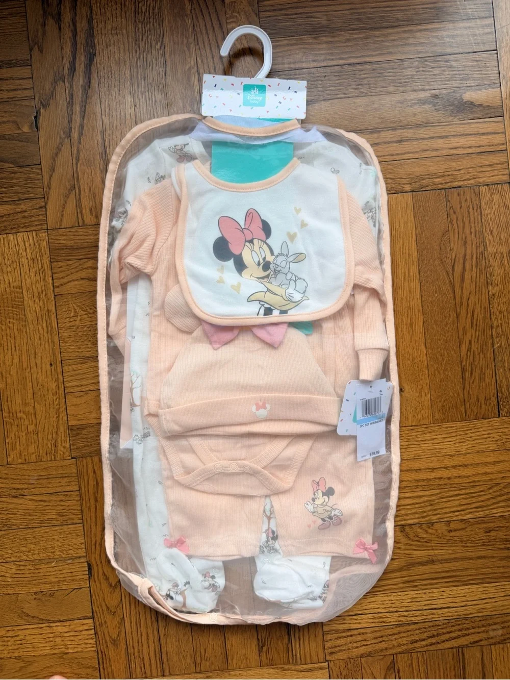 Disney gift set and matching set NEW